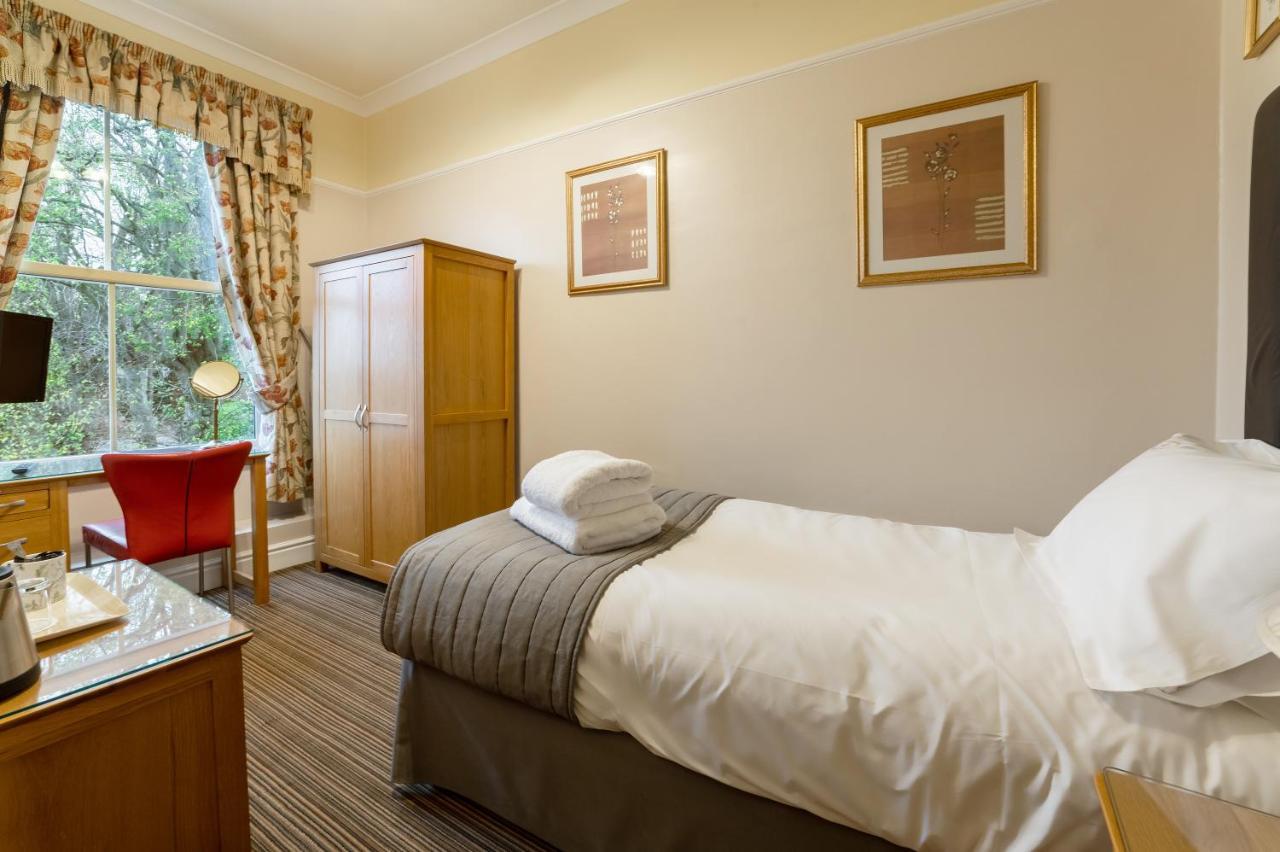 Charades Guest House Hereford Bagian luar foto
